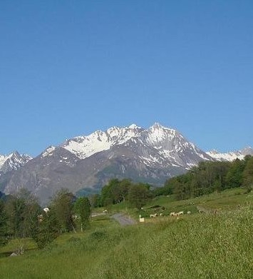 Gtes dans les Pyrenees en Val d'Azun